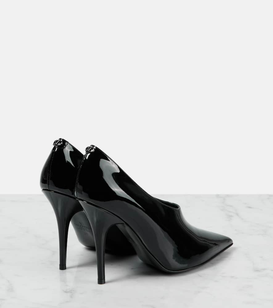 Valentino Garavani Le Salon 105 patent leather pumps
