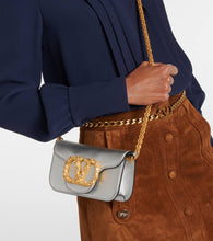 Valentino Garavani Loc√É¬≤ Small metallic leather shoulder bag