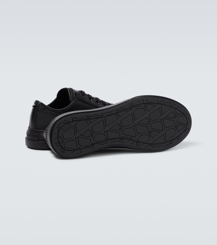 Valentino Garavani Low-top sneakers