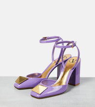 Valentino Garavani One Stud patent leather pumps