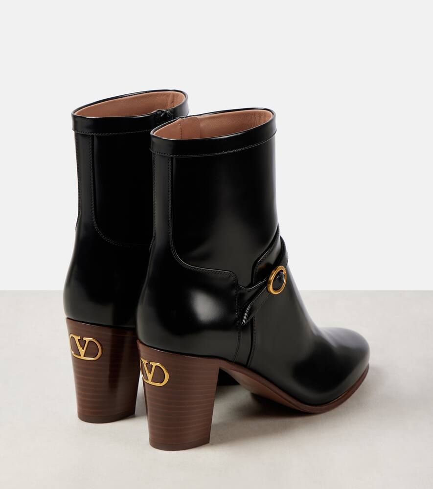 Valentino Garavani Pattie 75 leather ankle boots