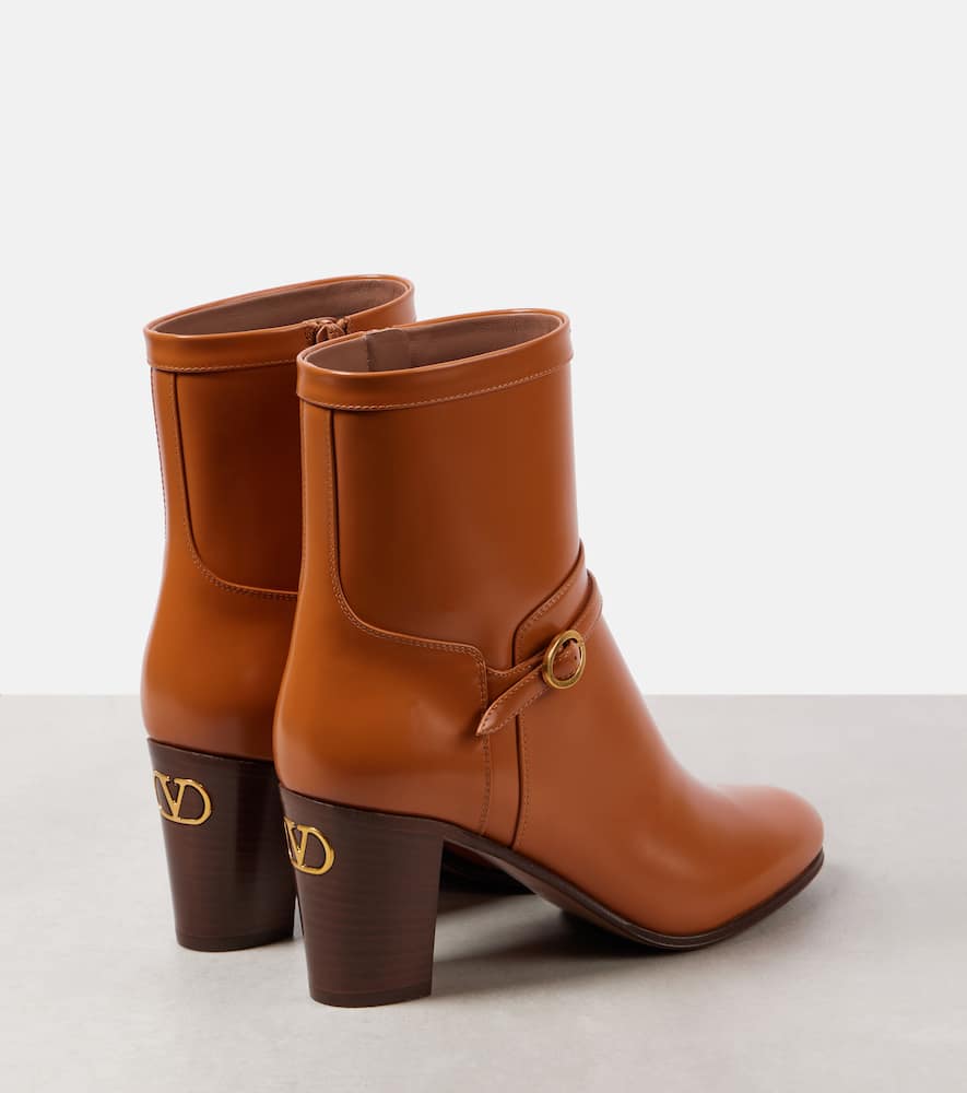 Valentino Garavani Pattie 75 leather ankle boots