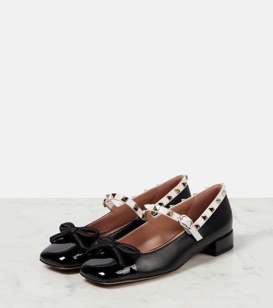 Valentino Garavani Rockstud Bow patent leather Mary Jane flats