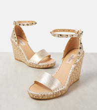 Valentino Garavani Rockstud Double 105 leather espadrille wedges