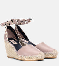 Valentino Garavani Rockstud Double leather wedge espadrilles - Valentino Garavani Rockstud 双皮坡跟草编鞋