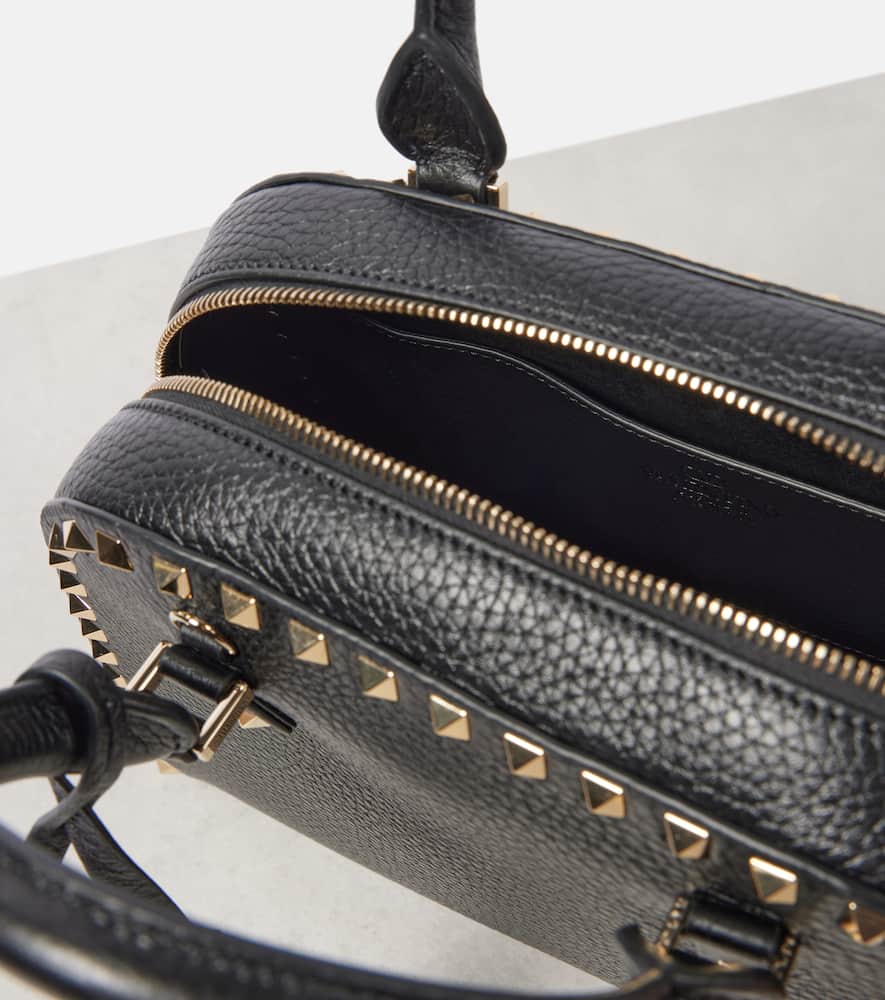 Valentino Garavani Rockstud Medium leather tote bag