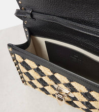Valentino Garavani Rockstud Small raffia-effect shoulder bag