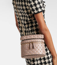 Valentino Garavani Rockstud Spike Small leather vanity bag