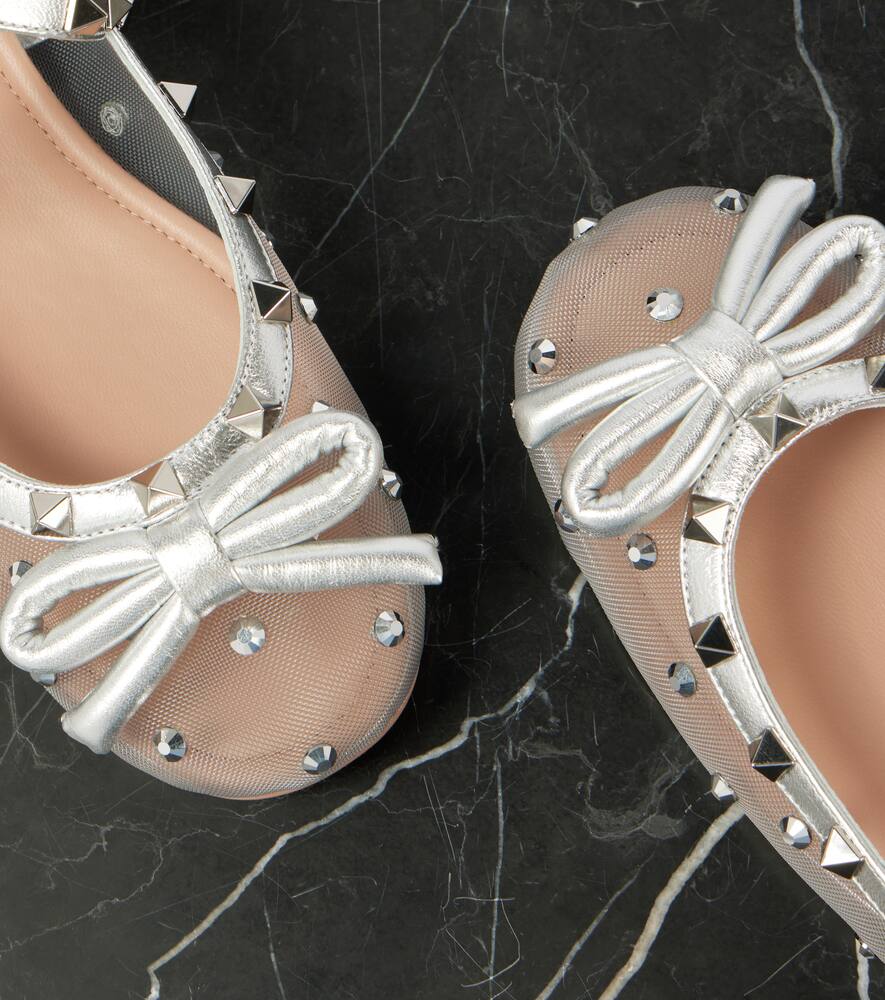Valentino Garavani Rockstud bow-detail mesh ballet flats
