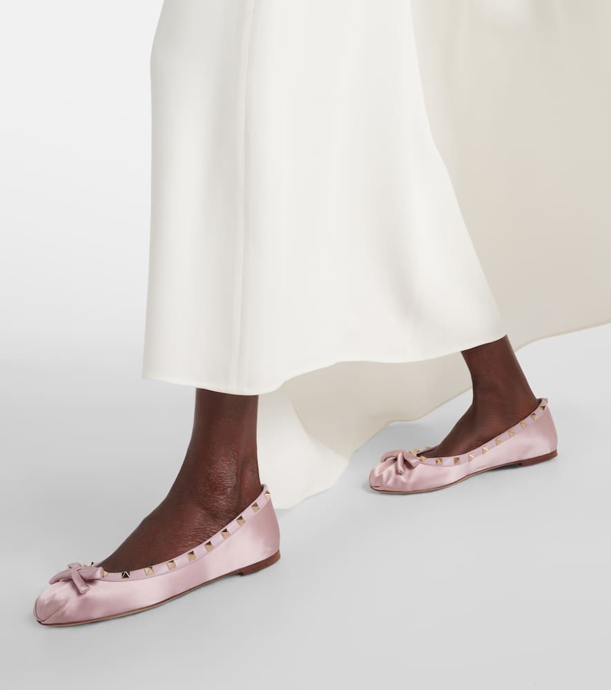 Valentino Garavani Rockstud leather-trimmed satin ballet flats