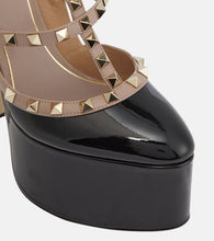 Valentino Garavani Rockstud patent leather platform pumps