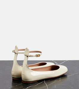 Valentino Garavani Tan-Go patent leather ballet flats