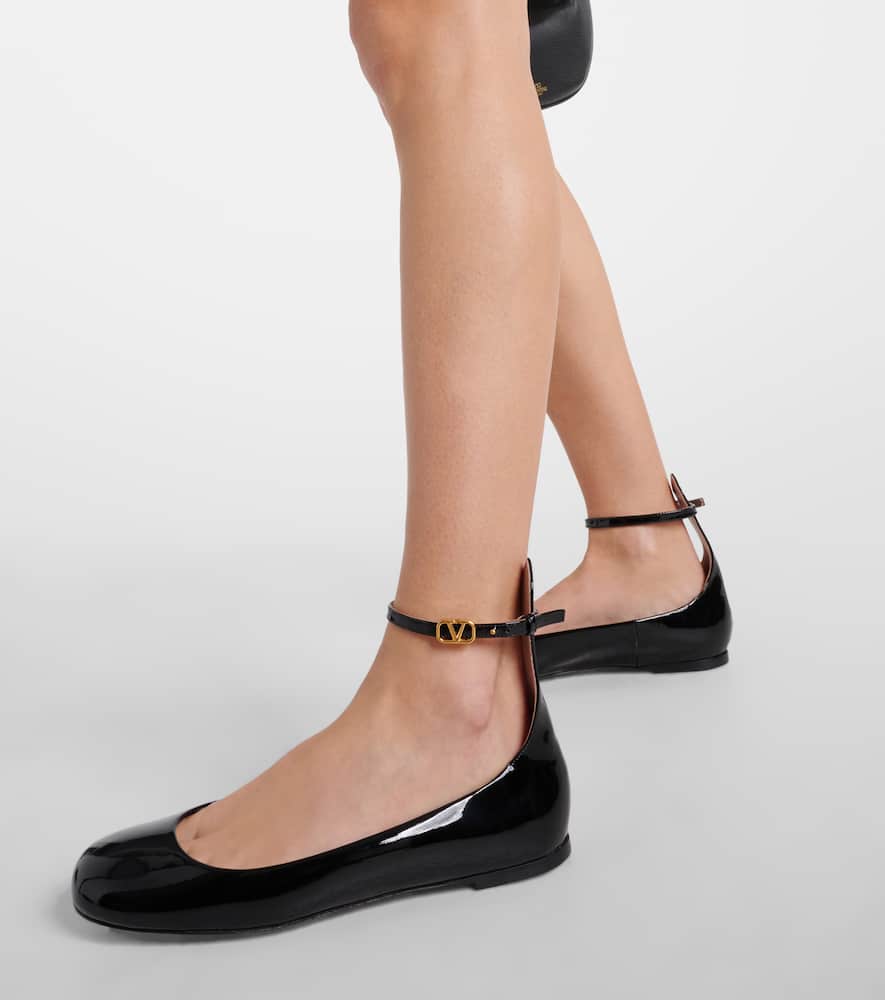Valentino Garavani Tan-Go patent leather ballet flats