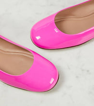 Valentino Garavani Tan-Go patent leather ballet flats