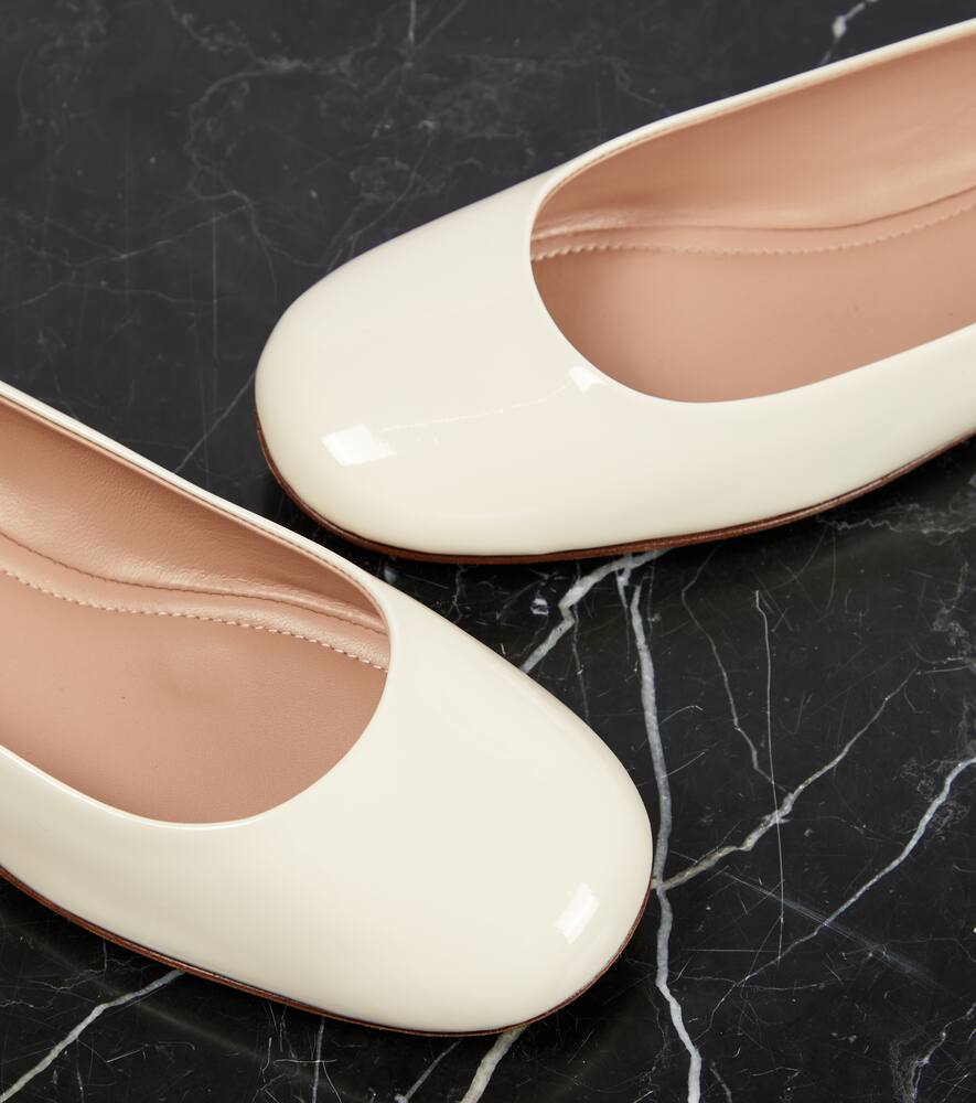 Valentino Garavani Tan-Go patent leather ballet flats