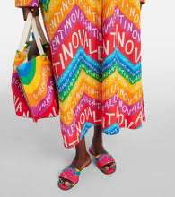 Valentino Garavani VLogo Chevron 24 canvas slides