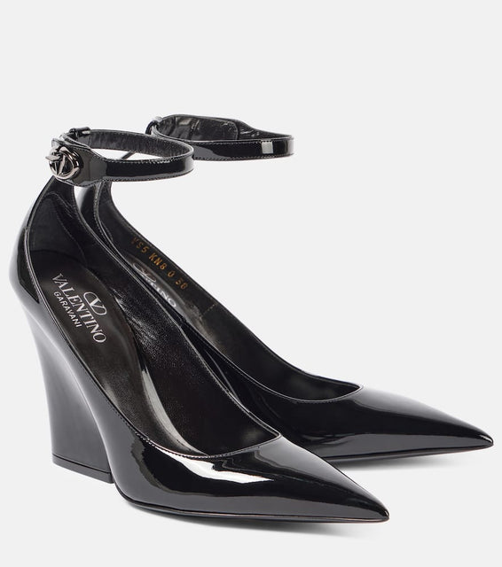 Valentino Garavani VLogo Lockette 105 patent leather wedges
