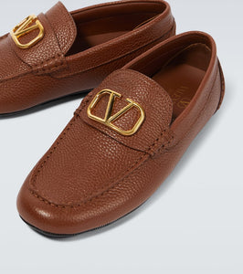 Valentino Garavani VLogo Signature leather driving shoes