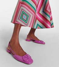 Valentino Garavani VLogo Signature patent leather flats