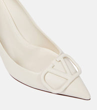 Valentino Garavani VLogo leather pumps