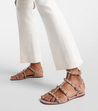 Valentino Garavani Valentino Garavani Rockstud leather sandals