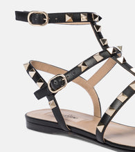 Valentino Garavani Valentino Garavani Rockstud leather sandals
