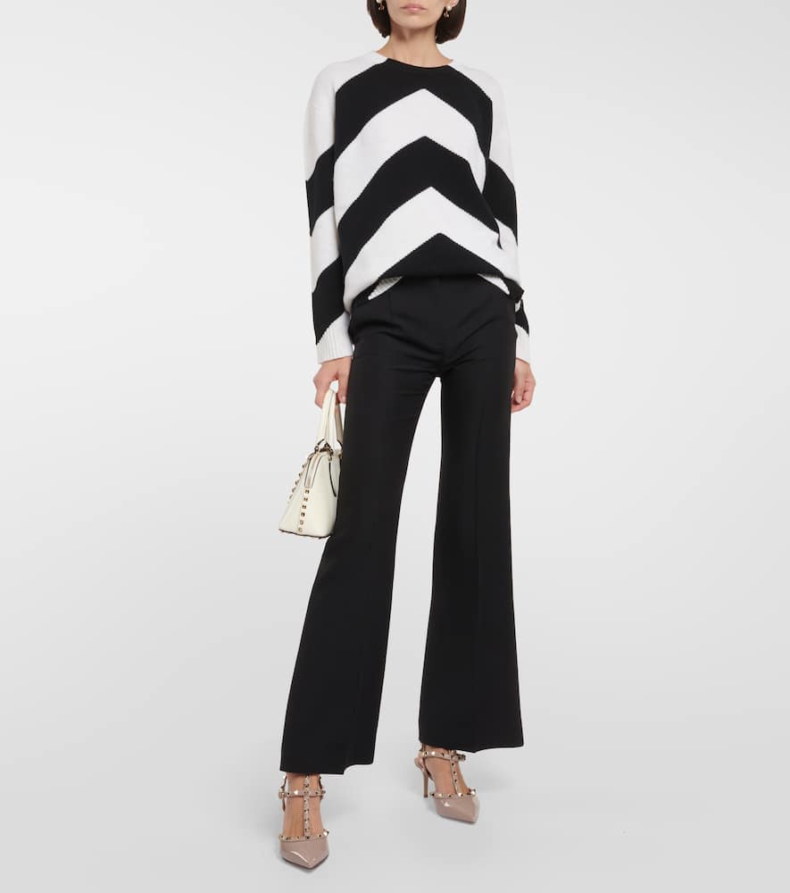 Valentino Garavani Valentino Garavani Rockstud patent leather pumps