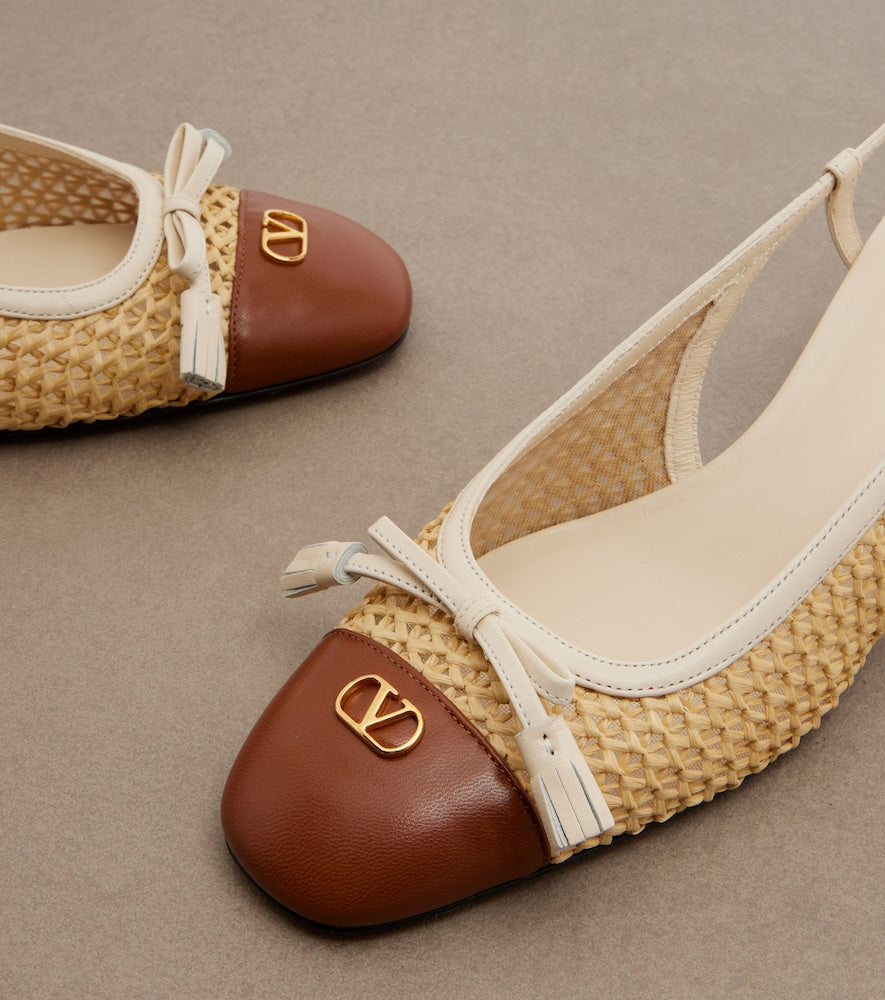 Valentino Garavani Valet Du Roi leather-trimmed slingback pumps