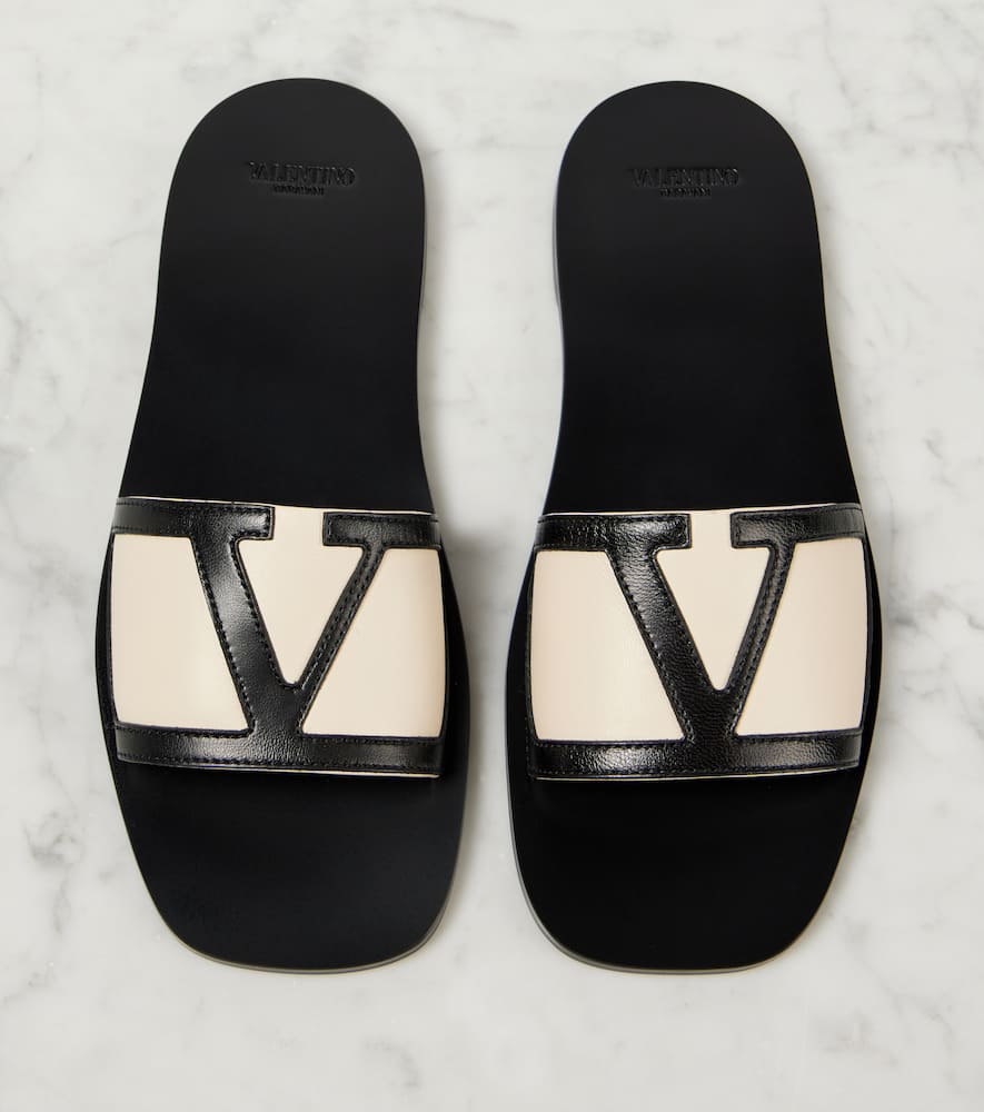 Valentino Garavani Viva Superstar leather slides