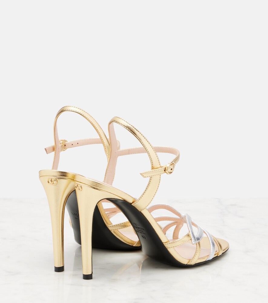 Valentino Garavani Bow metallic leather sandals in Gold - Heeled Sandals