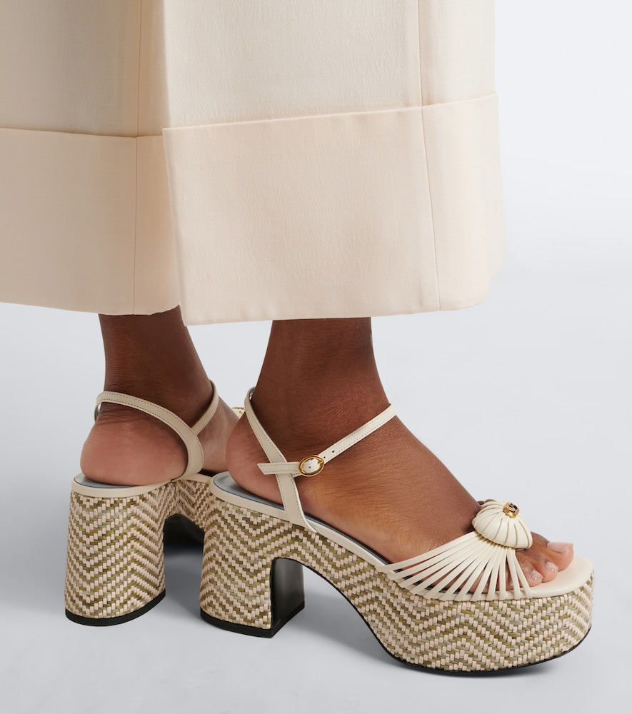 Valentino Garavani Coeur Royal leather platform sandals (White) - High Espadrilles