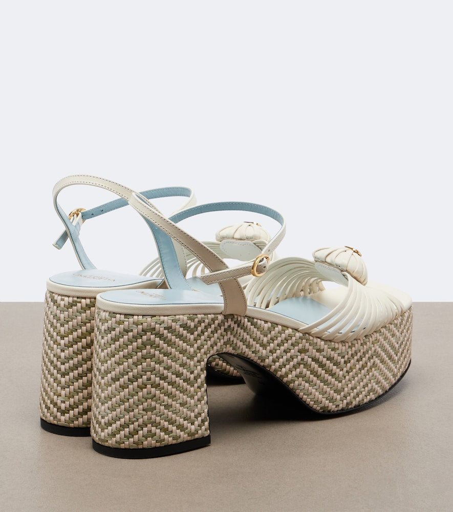 Valentino Garavani Coeur Royal leather platform sandals (White) - High Espadrilles