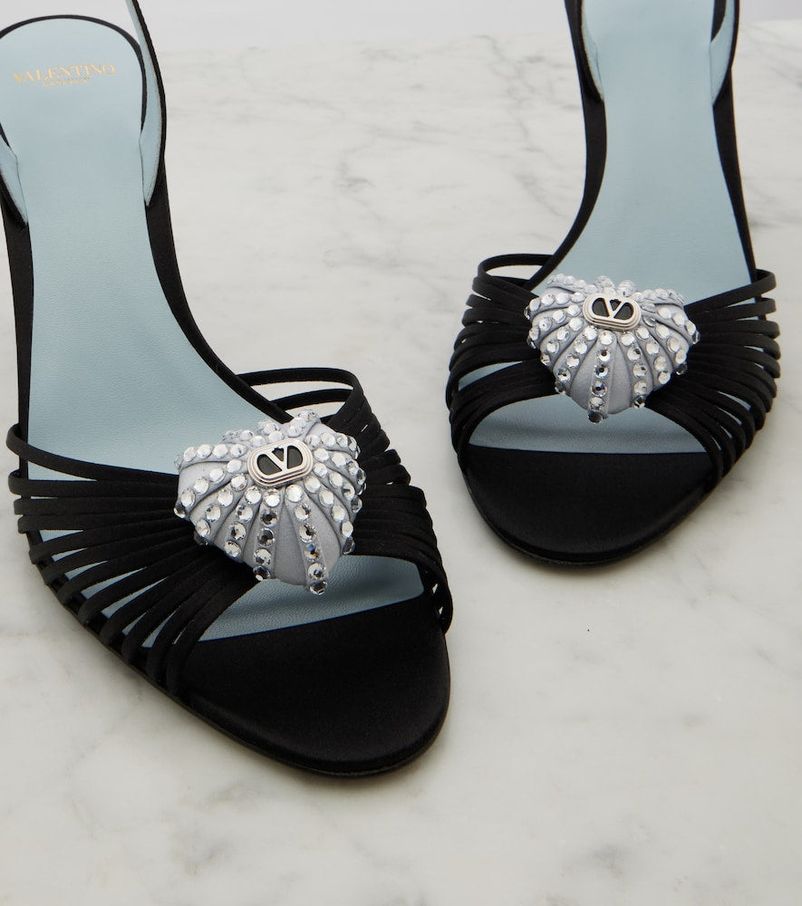 Valentino Garavani Coeur Royal satin slingback sandals in Black - Mid Heel Sandals