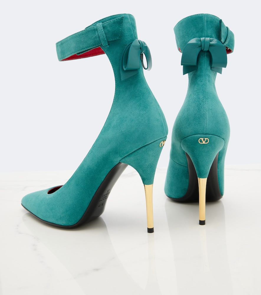 Valentino Garavani Fatale bow-detail suede pumps in Green - High-Heel Pumps