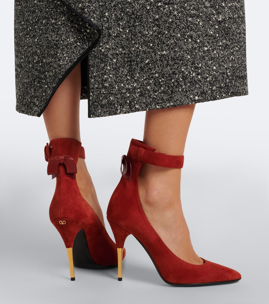 Valentino Garavani Fatale suede pumps (Red) - High-Heel Pumps
