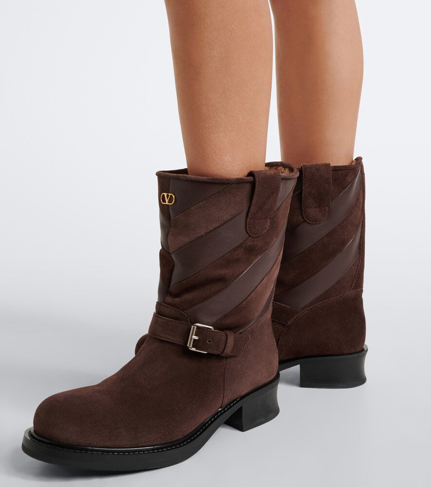 Brown Valentino Garavani Rayons suede ankle boots - Flat Boots