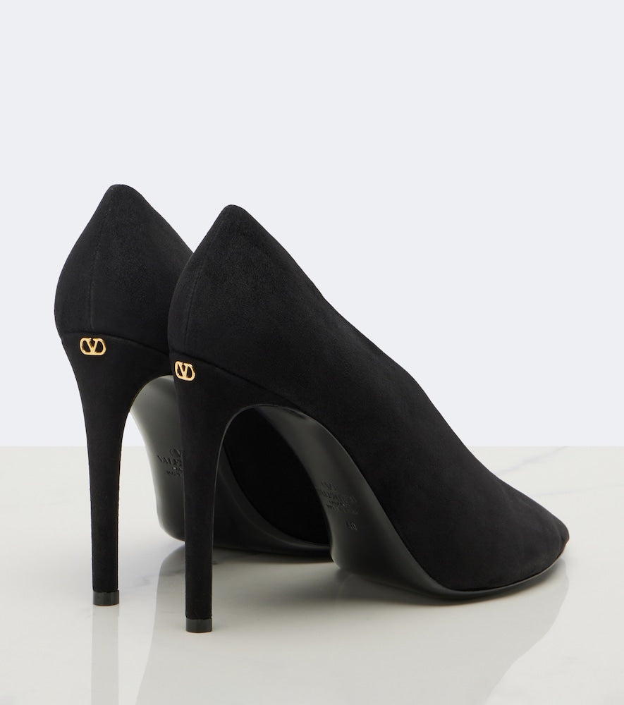 Valentino Garavani Revele suede peep-toe pumps - Black Heeled Sandals