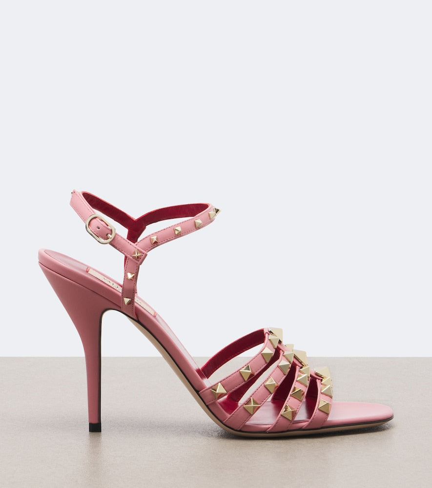 Valentino Garavani Rockstud leather sandals in Pink - High Heels