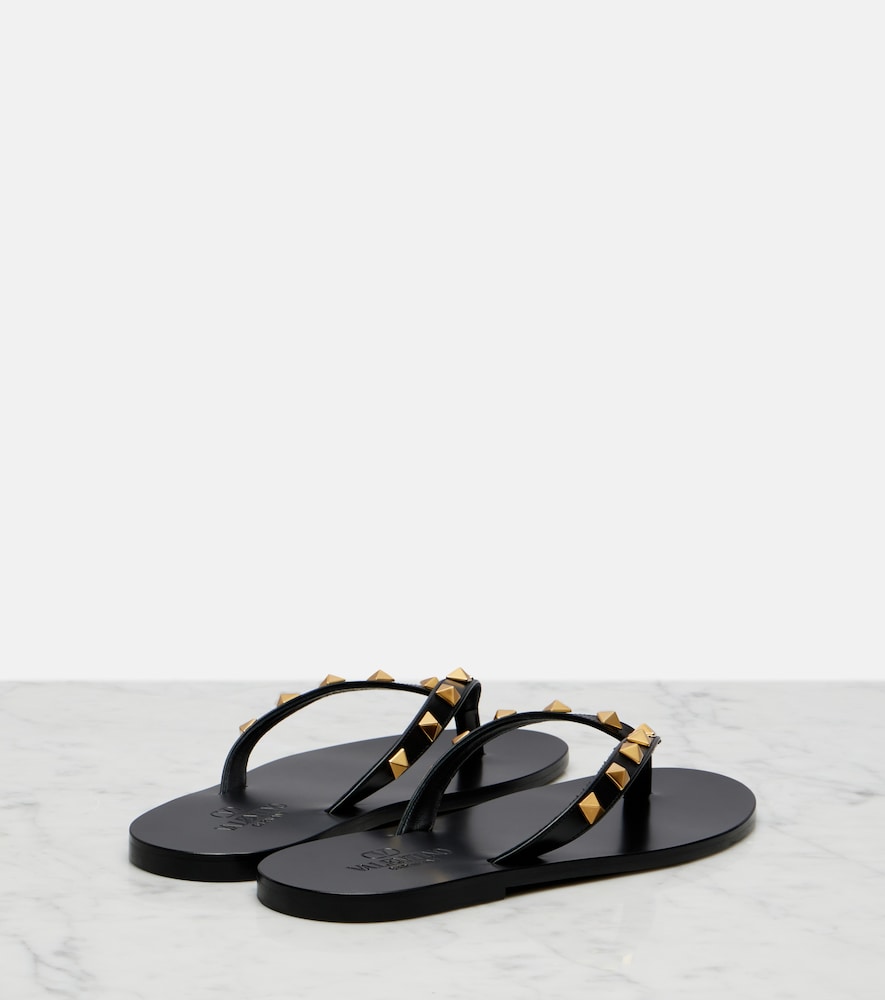 Black Valentino Garavani Rockstud leather thong sandals - Flat Sandals