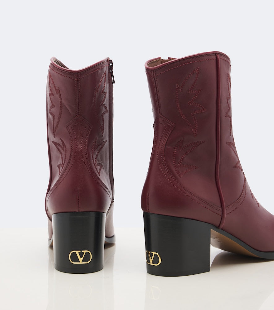 Valentino Garavani VLogo embroidered leather cowboy boots - Burgundy Mid Heels