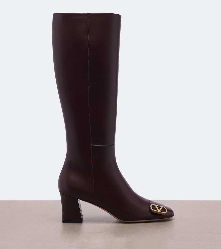 Valentino Garavani Veeside VLogo leather knee-high boots in Burgundy - Mid Heels