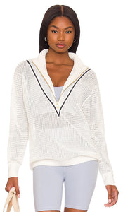 Varley Calva Knit Polo in White - Varley Calva Polo en tricot en blanc - 白色 Varley Calva 针织 Polo 衫 - Varley Calva Strickpolo in Weiß - Varley 칼바 니트 폴로화이트 색상 - Polo Varley Calva in maglia bianca
