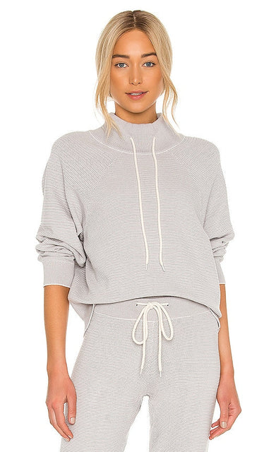 Varley Maceo 2.0 Sweatshirt in Grey - Varley - Sweat Maceo 2.0 en gris - Varley Maceo 2.0 灰色运动衫 - Varley Maceo 2.0 Sweatshirt in Grau - Varley Maceo 2.0 스웨트셔츠그레이 색상 - Felpa Varley Maceo 2.0 in grigio