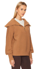 Varley Vine Half Zip Sweatshirt in Brown