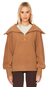 Varley Vine Half Zip Sweatshirt in Brown - Varley Vine - Sweat-shirt à demi-fermeture éclair en marron - Varley Vine 棕色半拉链运动衫 - Varley Vine Sweatshirt mit halbem Reißverschluss in Braun - Varley Vine 하프 지퍼 스웨트셔츠브라운 색상 - Felpa con mezza zip Varley Vine in marrone