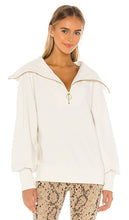 Varley Vine Sweatshirt in Ivory - Sweat-shirt Varley Vine en ivoire - Varley Vine 象牙色套头衫 - Varley Vine Sweatshirt in Elfenbein - Varley Vine 스웻셔츠 색상은 아이보리 색상입니다 - Felpa Varley Vine in avorio