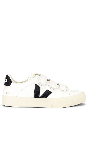 Veja Recife Sneaker in White - Baskets Veja Recife en blanc - Veja Recife 白色运动鞋 - Veja Recife Sneaker in Weiß - Veja Recife 스니커즈화이트 색상 - Sneaker Veja Recife in bianco