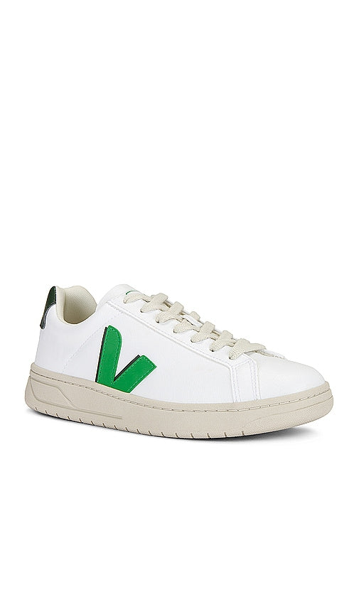 Veja Urca Sneaker in White