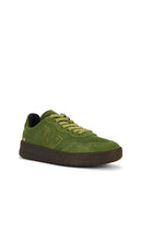 Veja V-90 Sneaker in Green
