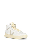 Veja V-95 Sneaker in White